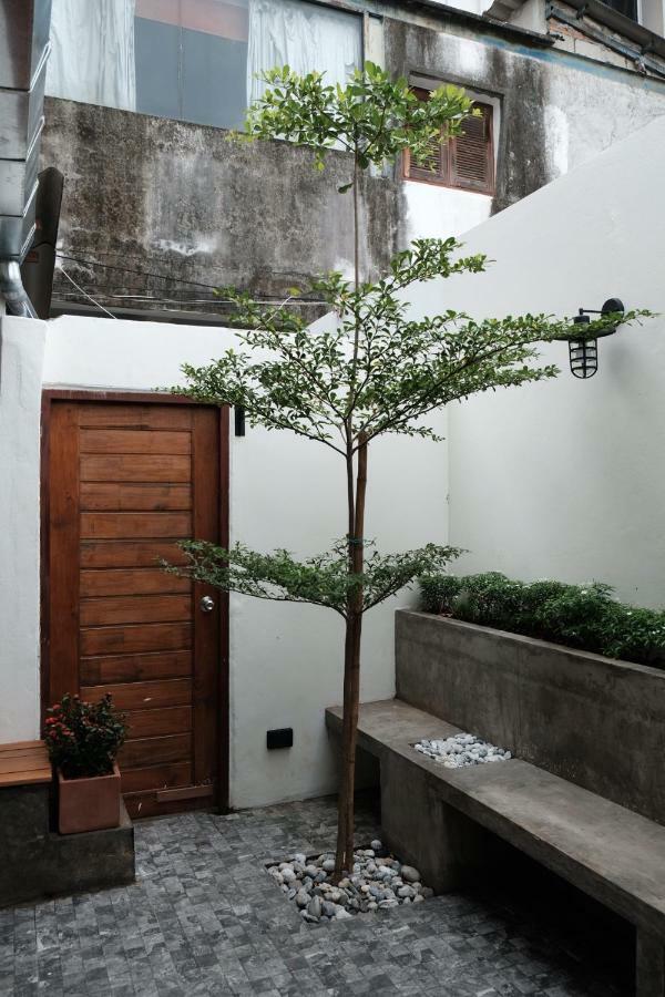 Slee Hostel Chiangmai (Adults Only) Chiang Mai Eksteriør billede